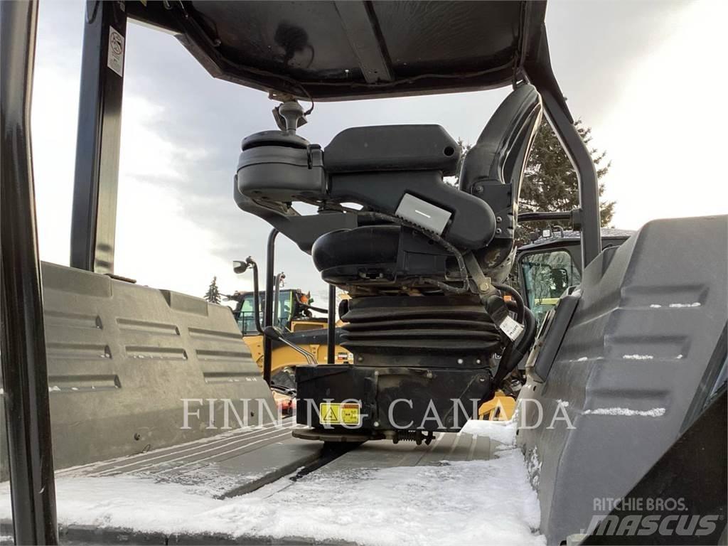 CAT CB15 Котки тротуарні