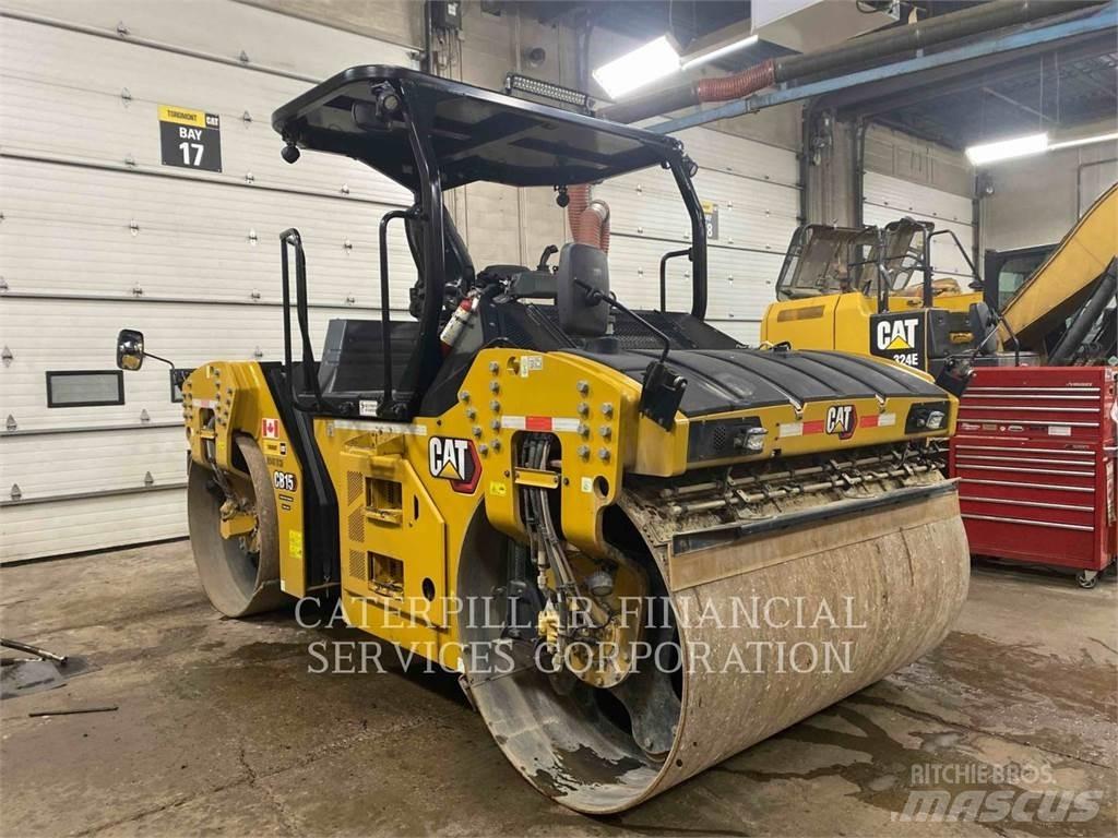 CAT CB15 Котки тротуарні