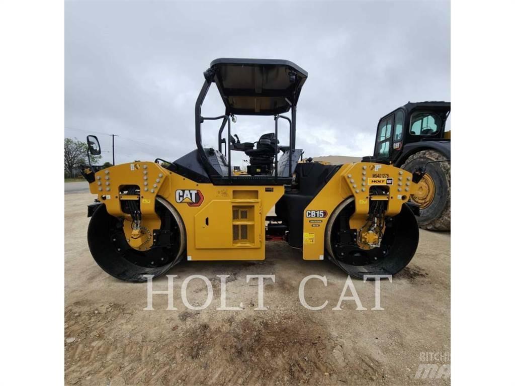 CAT CB15 Фронтальні навантажувачі