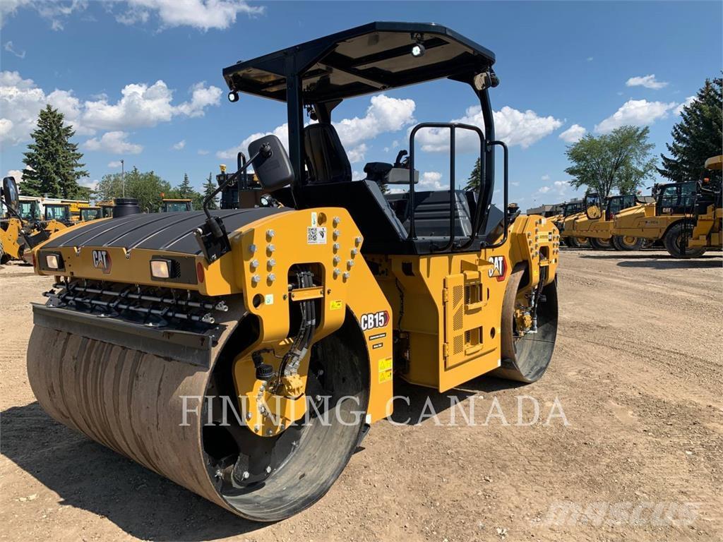 CAT CB15 Котки тротуарні
