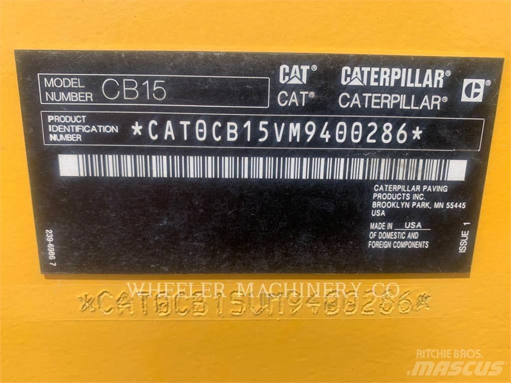 CAT CB15 Котки тротуарні