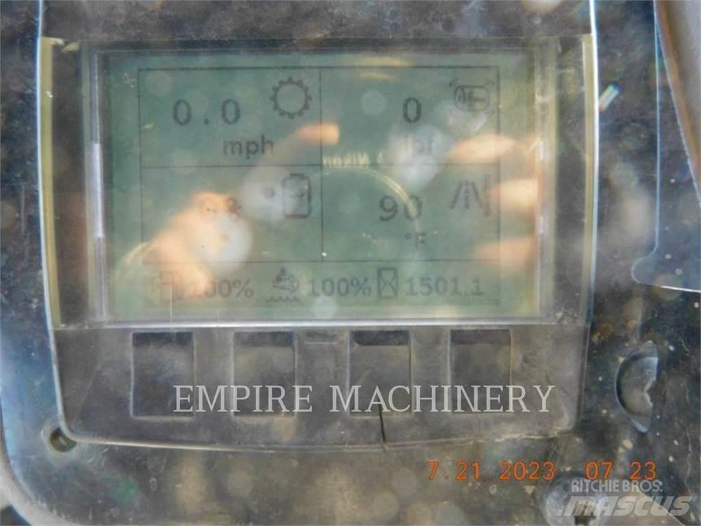 CAT CB15 5A Котки тротуарні