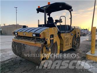 CAT CB15 CW Котки тротуарні