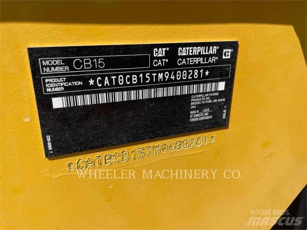 CAT CB15 CW Котки тротуарні