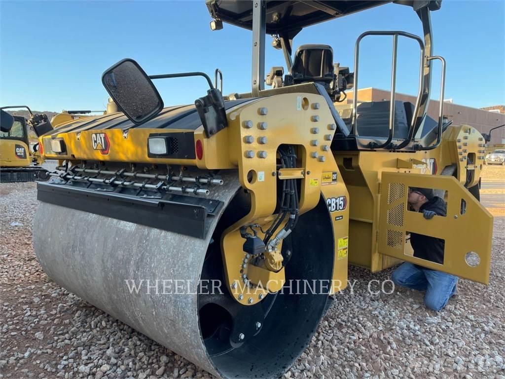 CAT CB15 CW VV Котки тротуарні