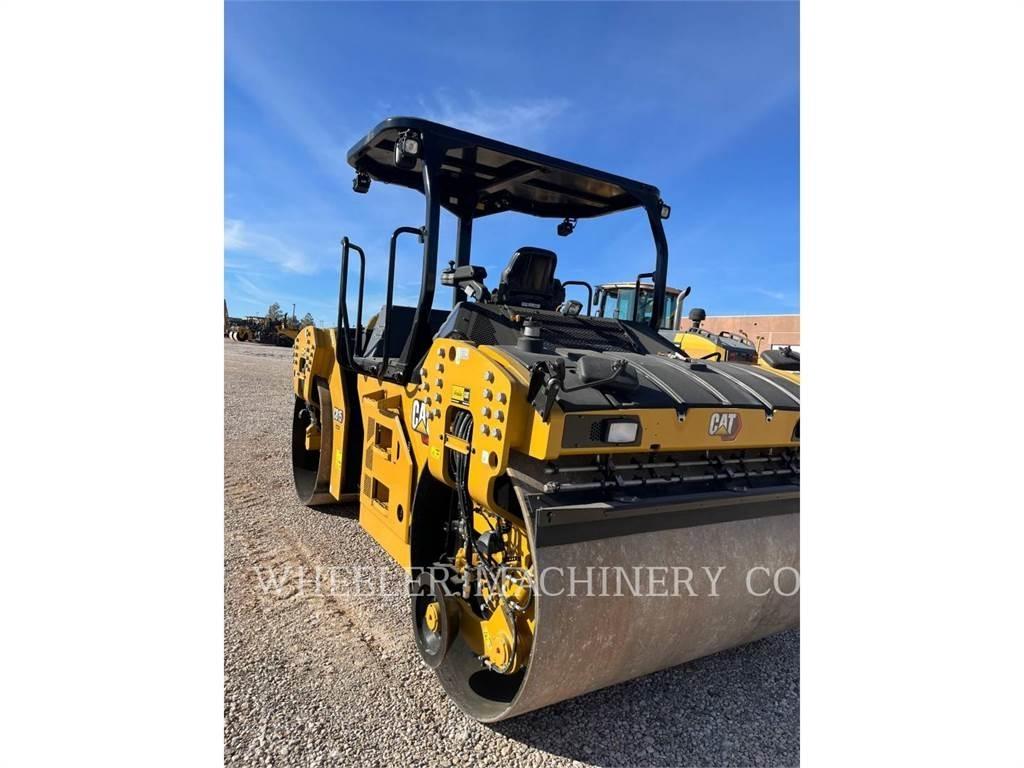 CAT CB15 CW VV Котки тротуарні