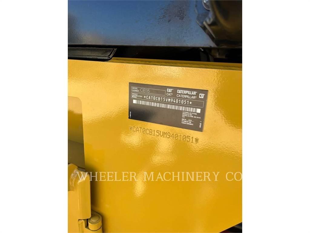 CAT CB15 CW VV Котки тротуарні
