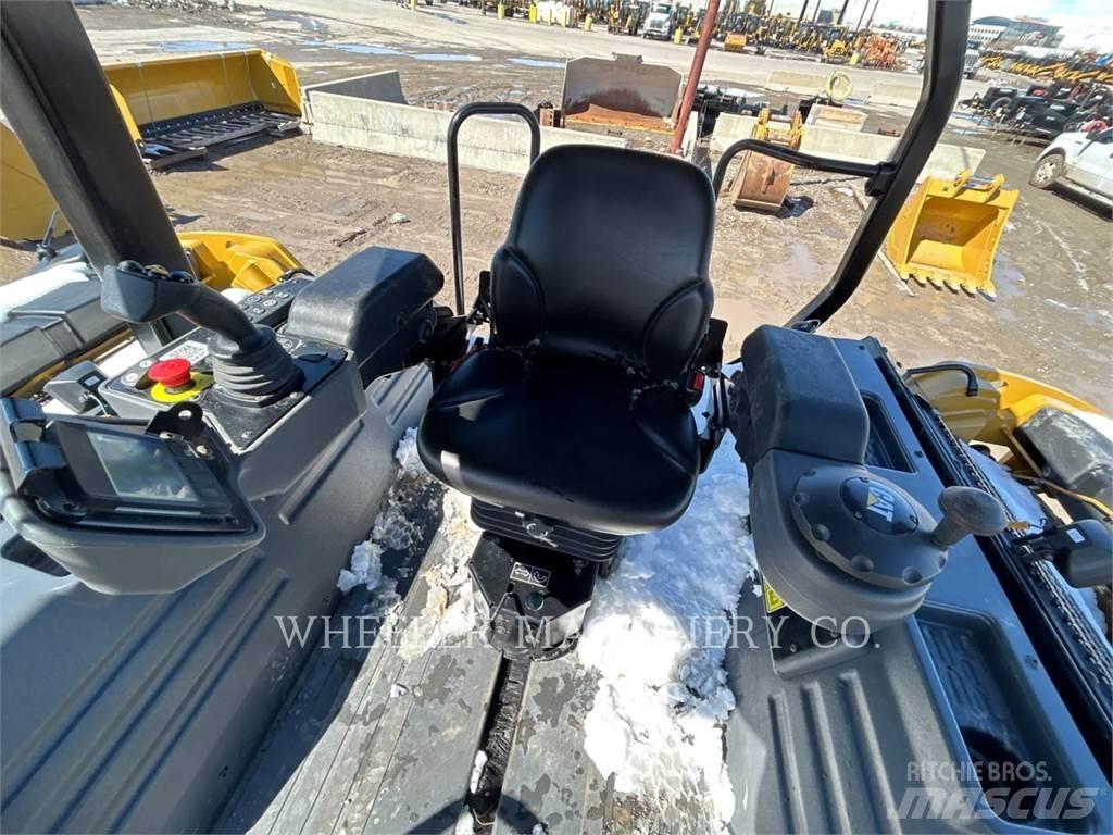 CAT CB15 CW VV Котки тротуарні