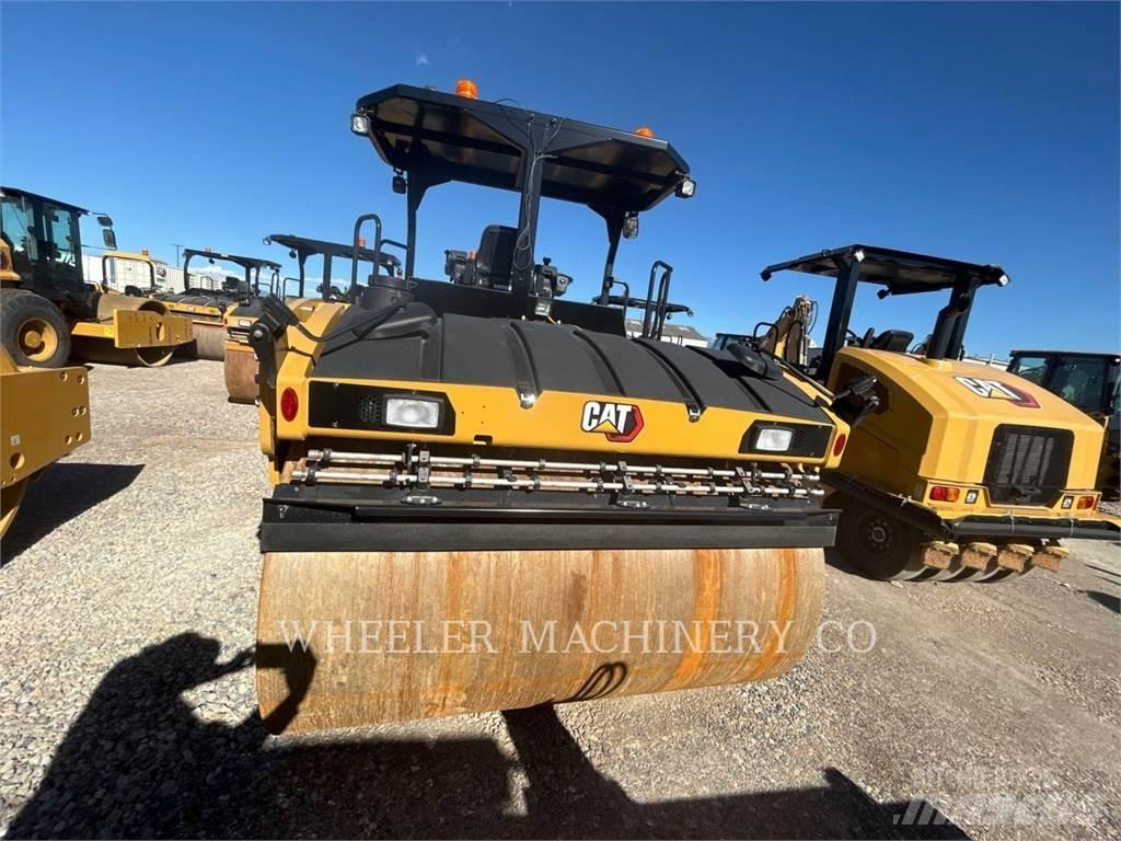 CAT CB15 CW VV Котки тротуарні