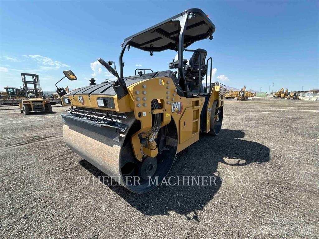 CAT CB15 CW VV Котки тротуарні