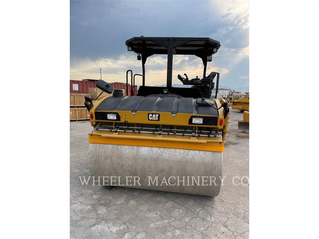 CAT CB15 CW VV Котки тротуарні