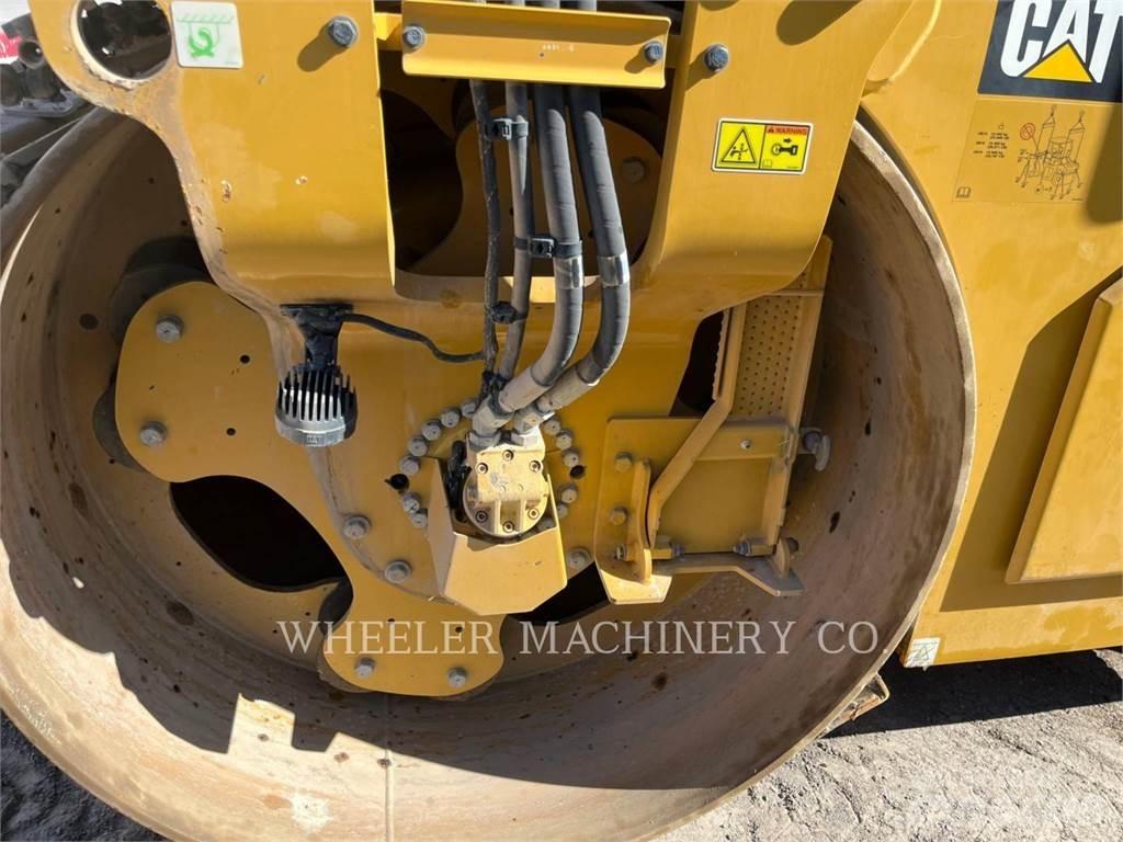 CAT CB15 VV Котки тротуарні