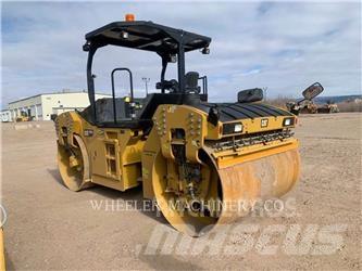 CAT CB15 VV Котки тротуарні