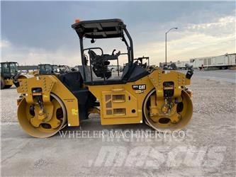 CAT CB15 VV Котки тротуарні