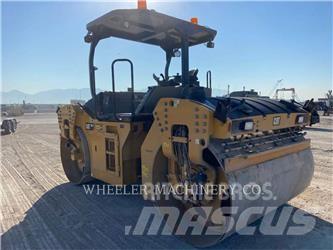 CAT CB15 VV Котки тротуарні