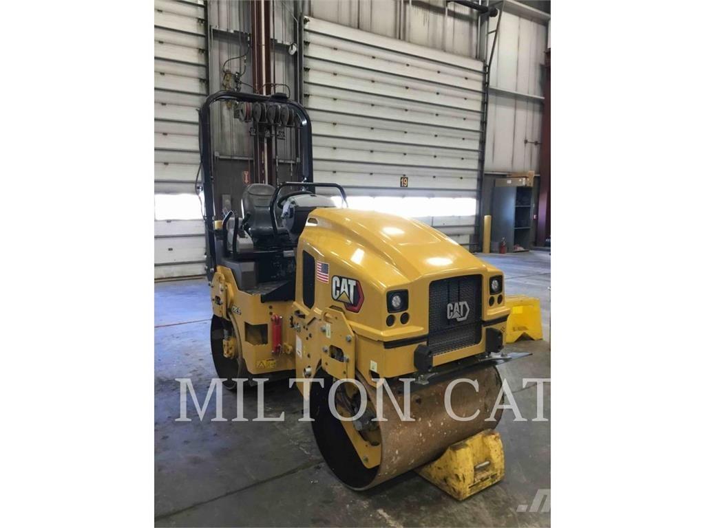 CAT CB2.5 Ущільнювачі грунту
