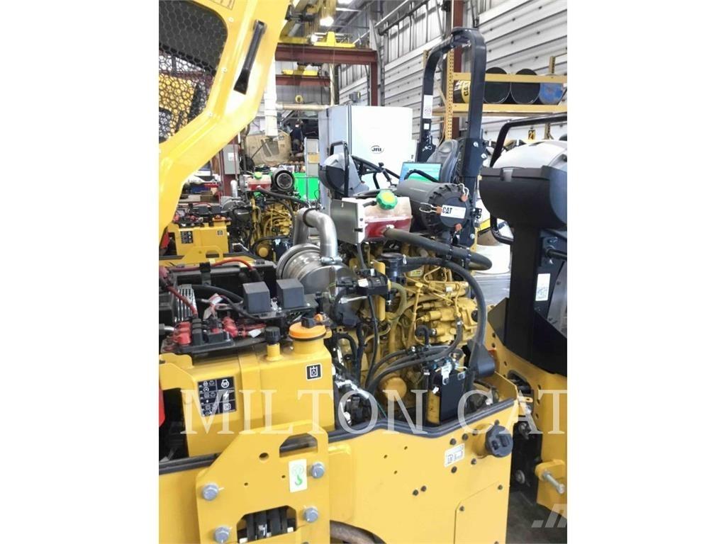 CAT CB2.5 Ущільнювачі грунту