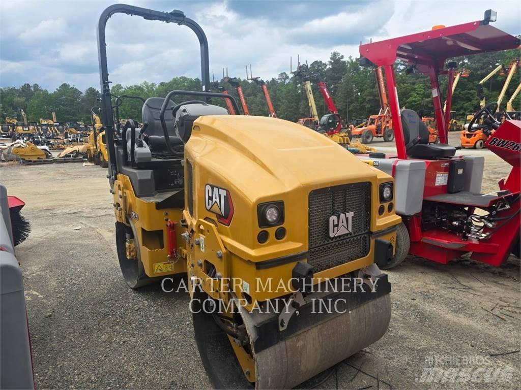 CAT CB2.5 Ущільнювачі грунту