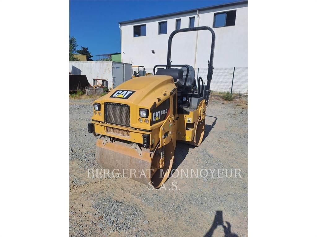 CAT CB2.5 Ущільнювачі грунту