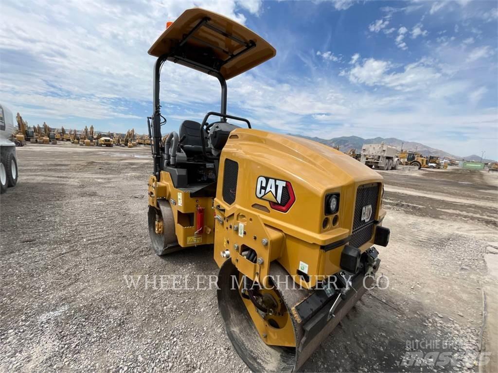 CAT CB2.7 Котки тротуарні