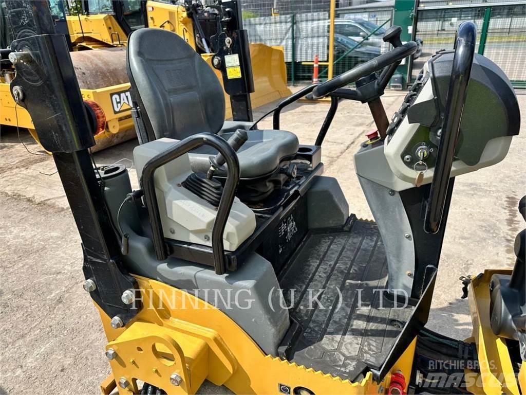 CAT CB2.7 Ущільнювачі грунту
