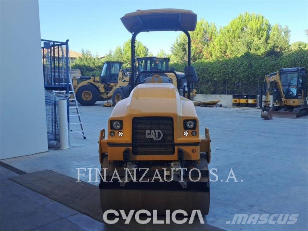 CAT CB2.7 Котки тротуарні