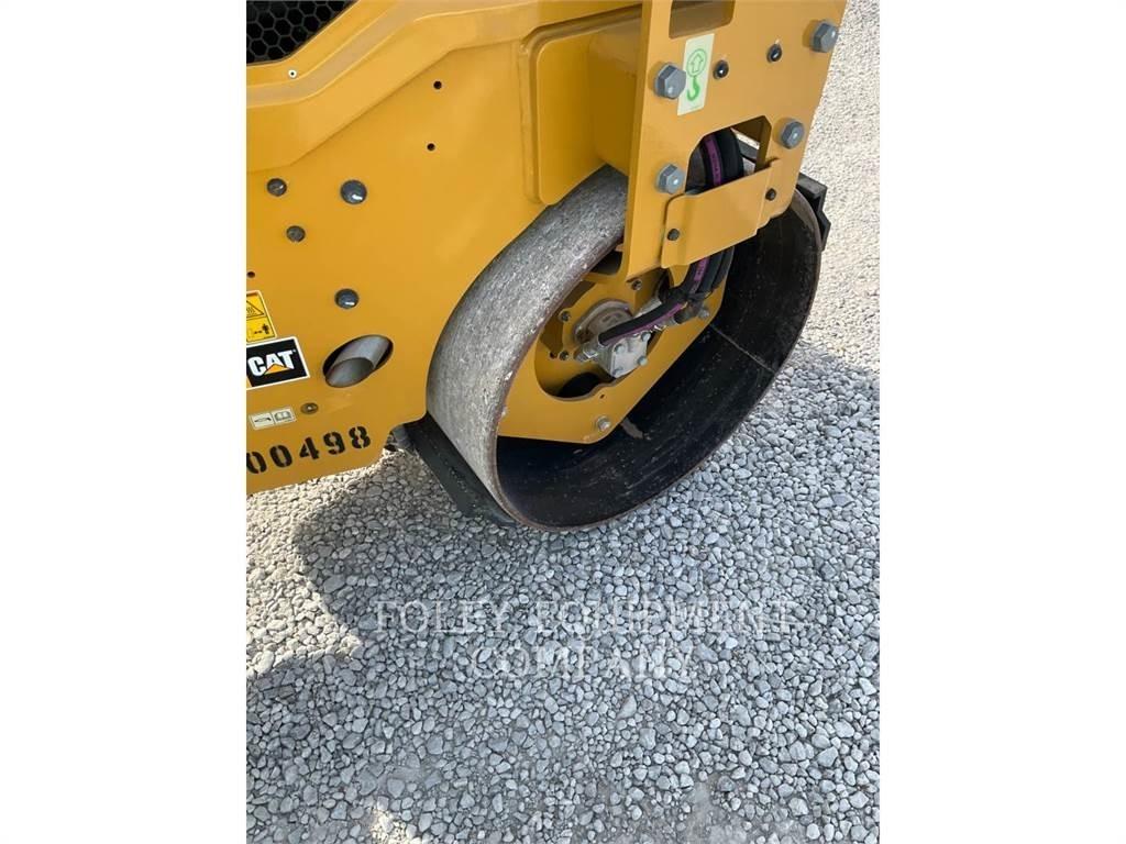 CAT CB2.7-03 Ущільнювачі грунту