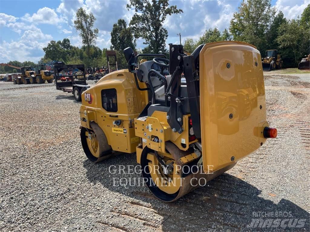 CAT CB2.7-03GC Котки тротуарні