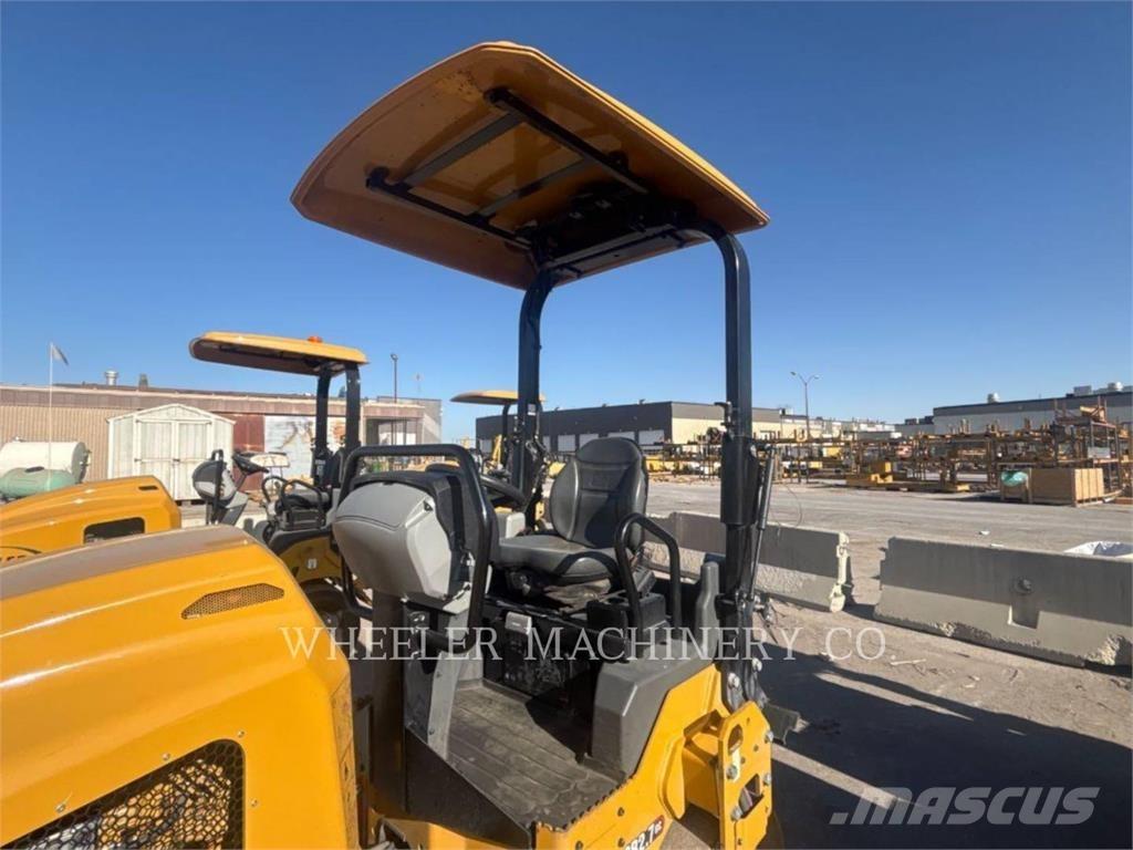 CAT CB2.7 GC Котки тротуарні