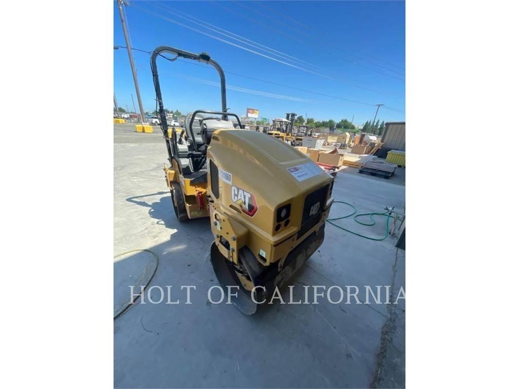 CAT CB2.7 GC Ущільнювачі грунту