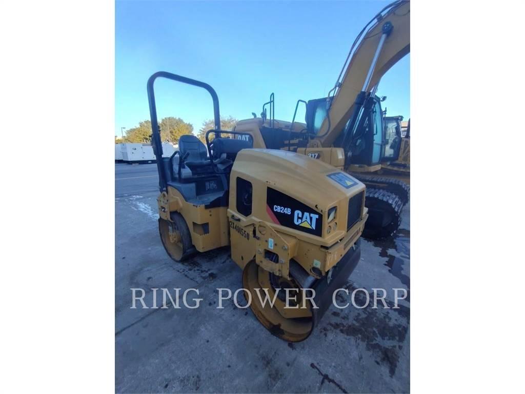 CAT CB24B Котки тротуарні