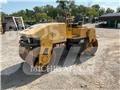 CAT CB334E Грунтові котки