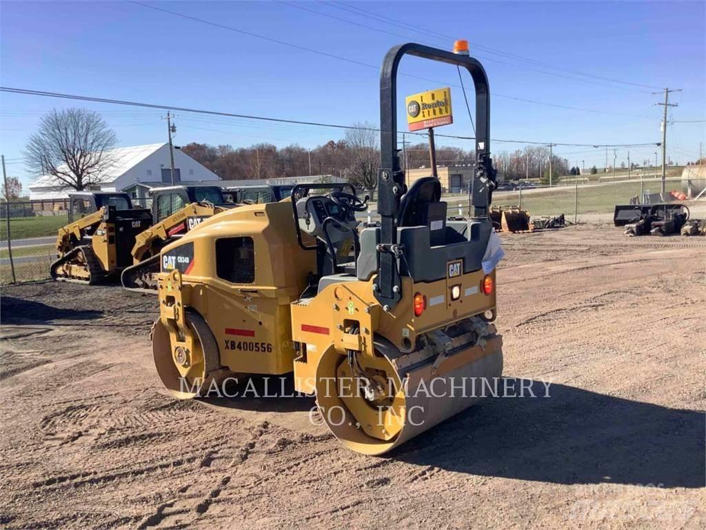CAT CB34B Котки тротуарні
