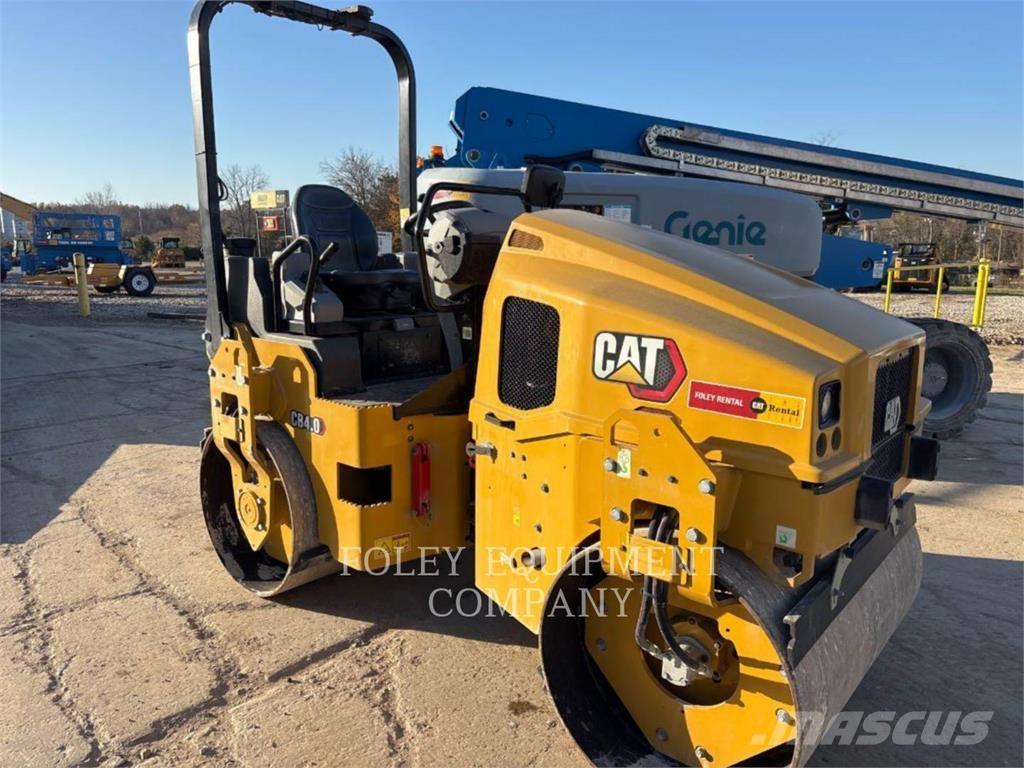 CAT CB4.0-03 Ущільнювачі грунту