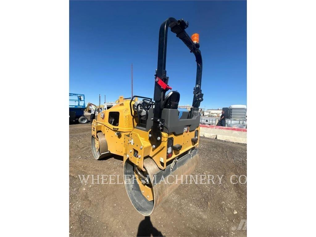 CAT CB4.4 Котки тротуарні