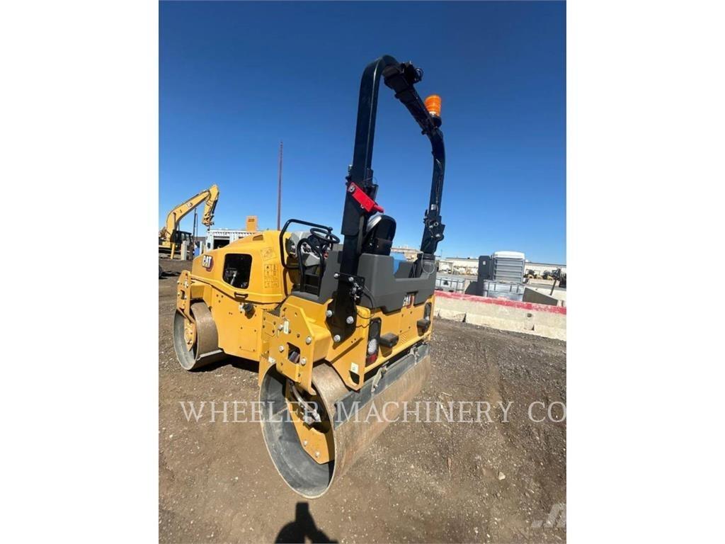 CAT CB4.4 Котки тротуарні