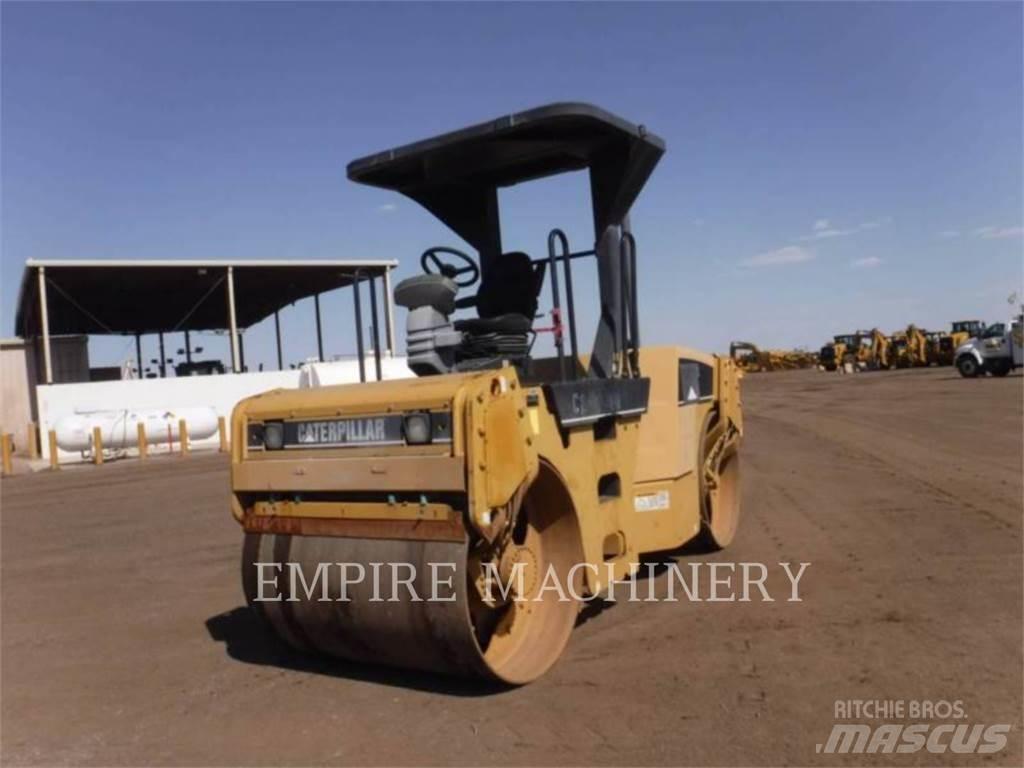 CAT CB434D Котки тротуарні