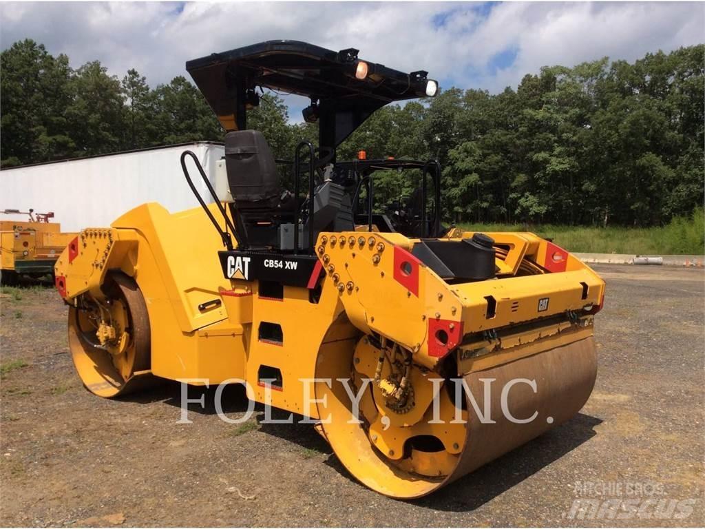 CAT CB54 Котки тротуарні