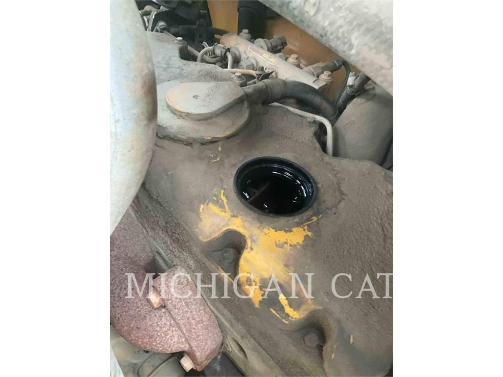 CAT CB54 XW Котки тротуарні