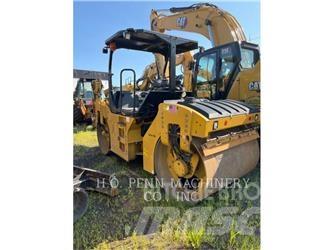 CAT CB54B Котки тротуарні