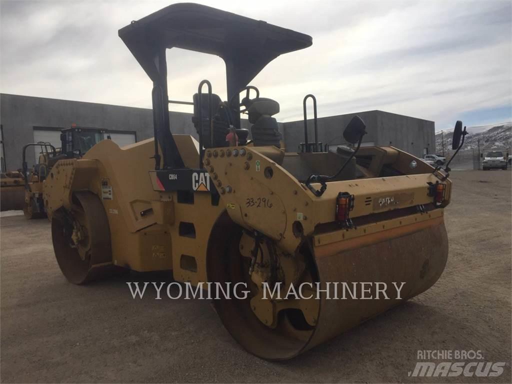 CAT CB64 Ущільнювачі грунту
