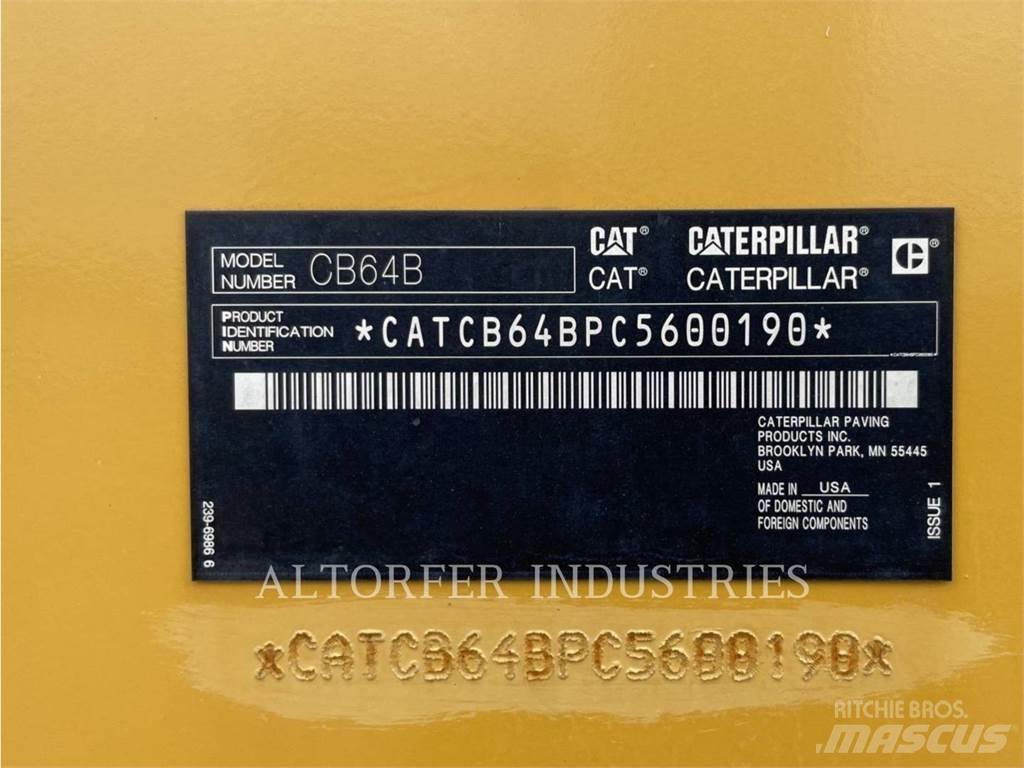 CAT CB64B Котки тротуарні