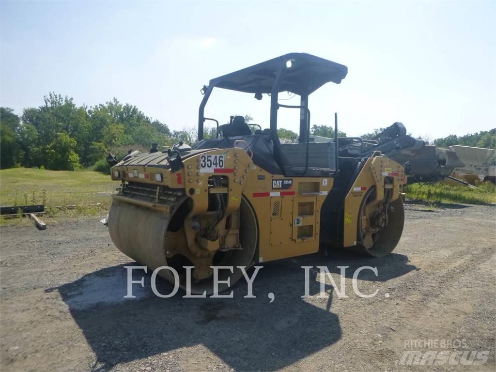 CAT CB64B Котки тротуарні