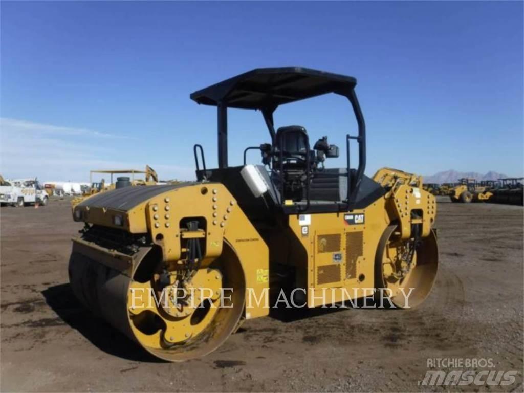 CAT CB66B Котки тротуарні