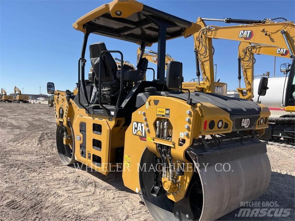 CAT CB7 Котки тротуарні