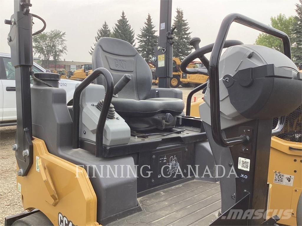 CAT CC 4.0 Ущільнювачі грунту