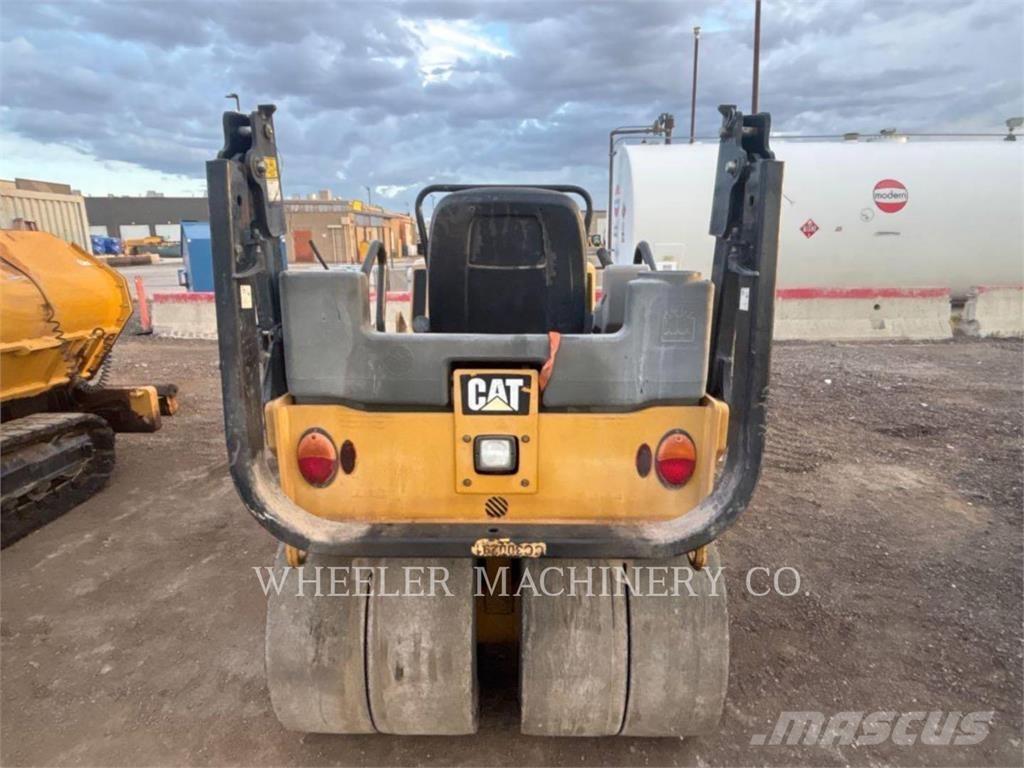 CAT CC34B Комбіновані катки