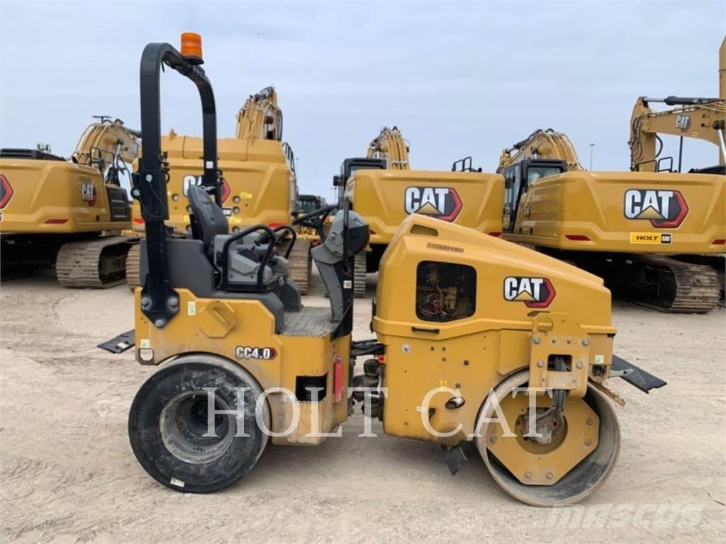 CAT CC4.0 Телескопічні навантажувачі