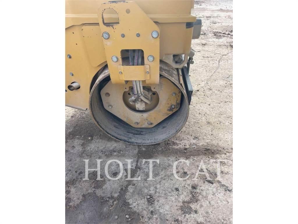 CAT CC4.0 Колісні бульдозери