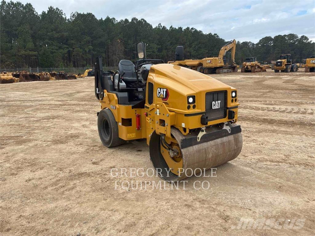 CAT CC4.003 Комбіновані катки